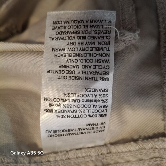 Chicos Floral Capri Pants Size 2 Beige Gray Stretch Cotton Blend Womens Casual W - Picture 8 of 10